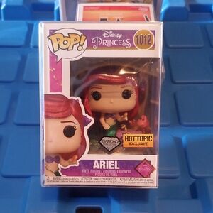 Disney Princess Ariel #1012 Funko Pop Diamond Collection Hot Topic Exclusive